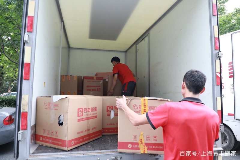 西城搬家公司行业动态：服务革新与市场选择