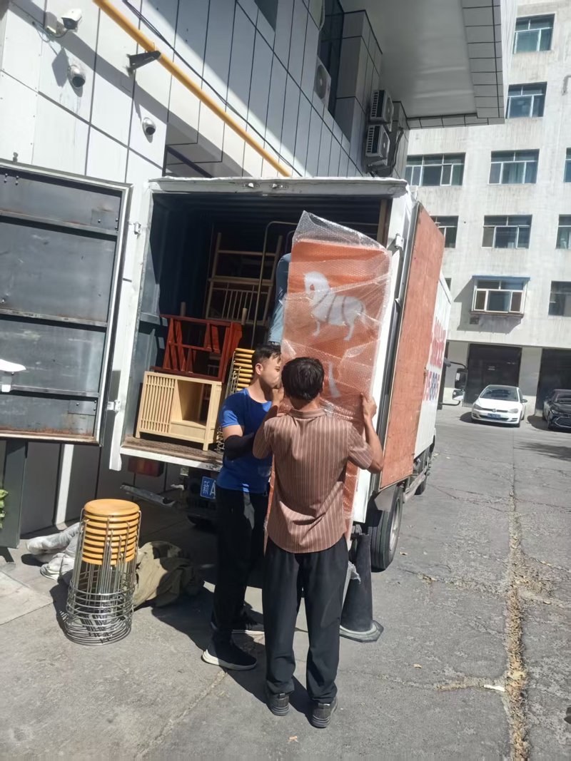 巧选搬家工具：水牛搬家选购全攻略